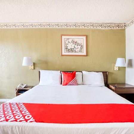 Oyo Hotel Brownwood Hwy 67 Екстер'єр фото